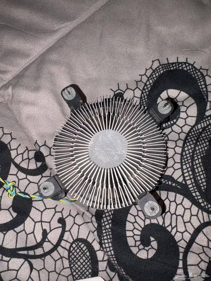 مروحة تبريد معالج intel 1