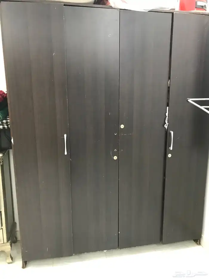 دولاب ملابس 0