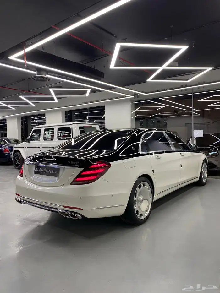 مرسيدس S560 مايباخ 5