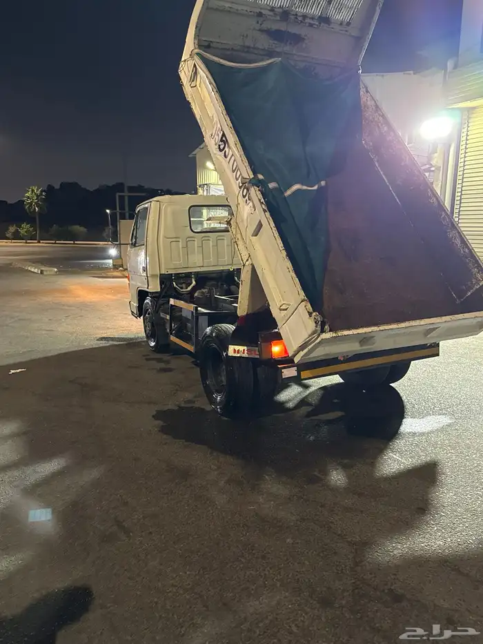 قلاب ايسوزو 1990 على الشرط ديزل 27