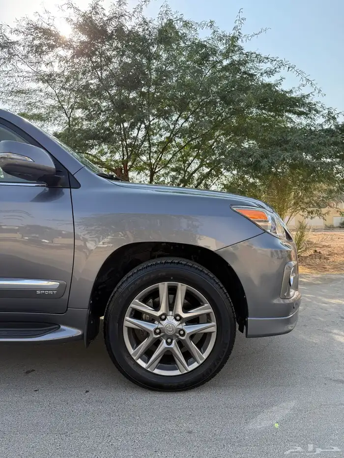 لكزس 2015 للبيع 4