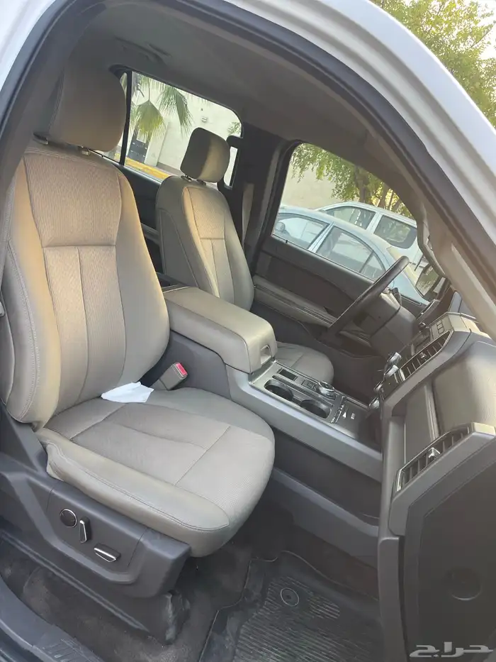 فورد اكسبيدشن 2018 15