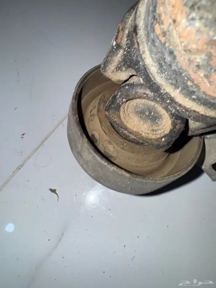 علبة دركسون السفليه الدوده bmw e46 23