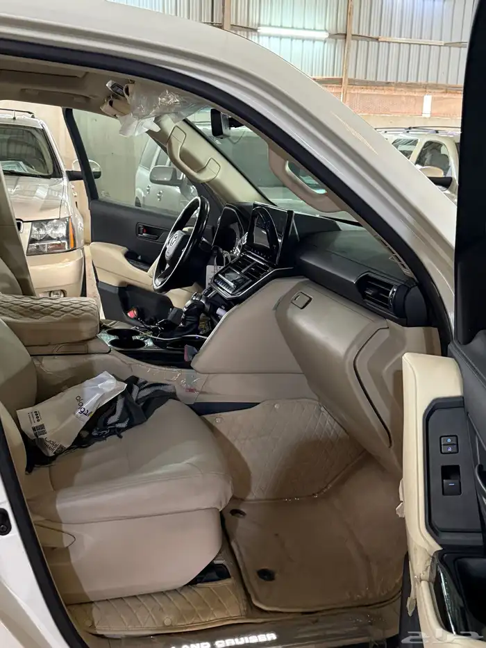 لاندكروزر 2024 19