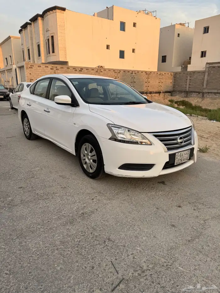 نيسان سنترا 2015 10