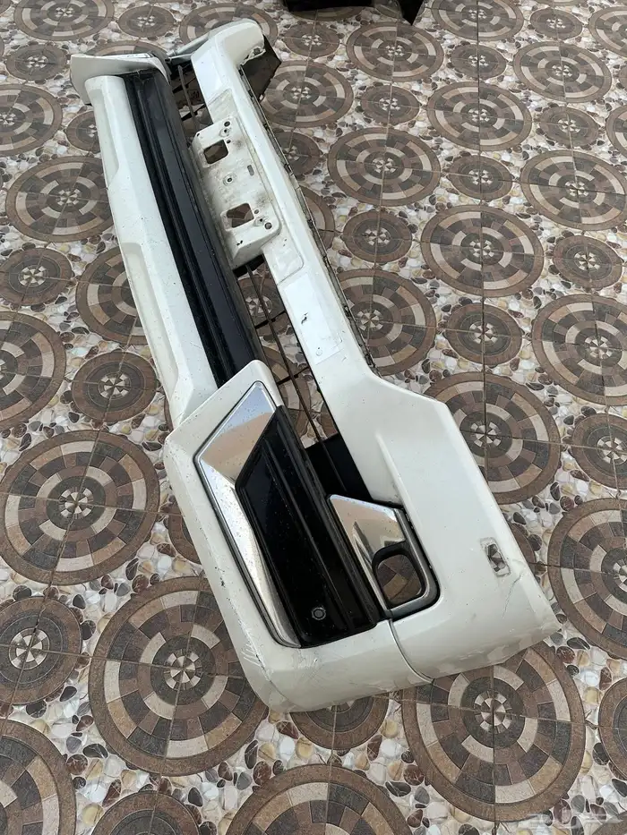 صدام لاندكروزر في اكس اس 2021 2