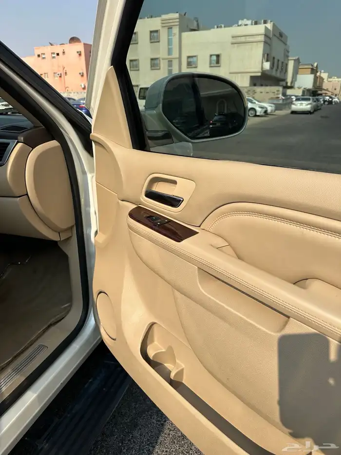 اسكاليد 2013 طويل ESV ممشى 195 الف كيلو الجميح 14