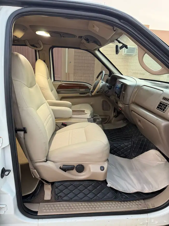 فورداكسكيرجن 2001  نظيف جدا 36