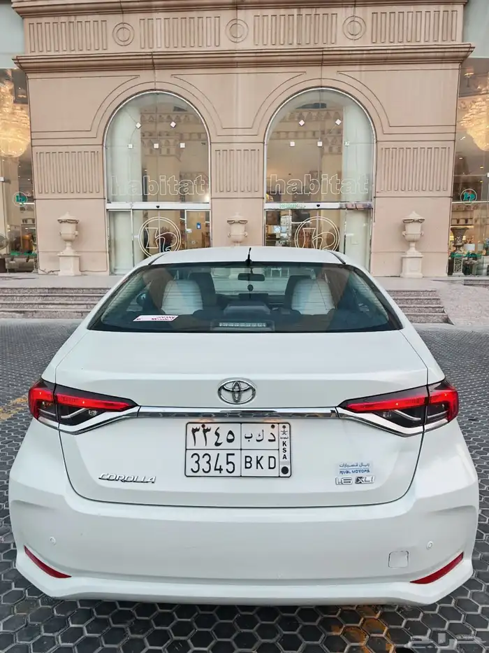 كورولا وكاله عداد 60 الف فقط 7