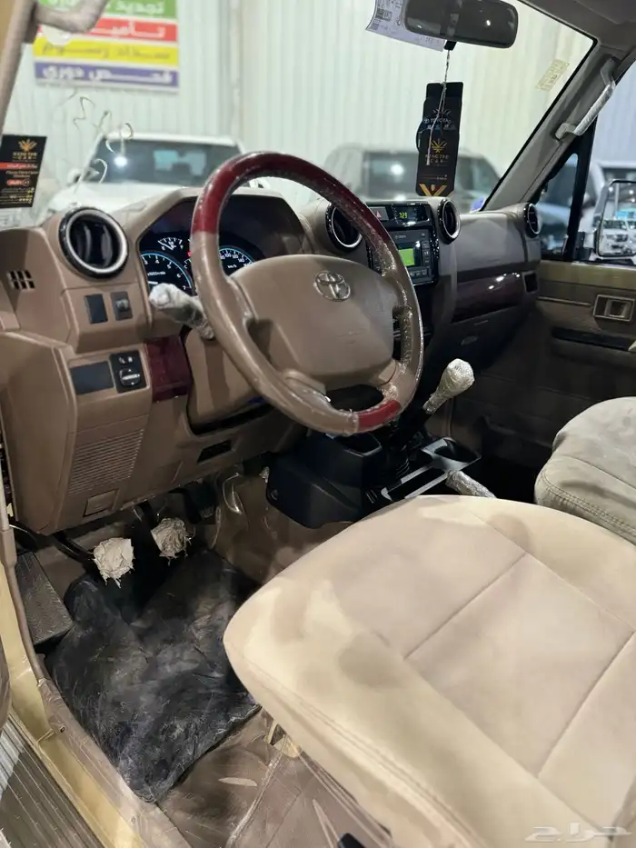 تويوتا شاص رفرف سعودي 2022 بحالة الوكاله 5