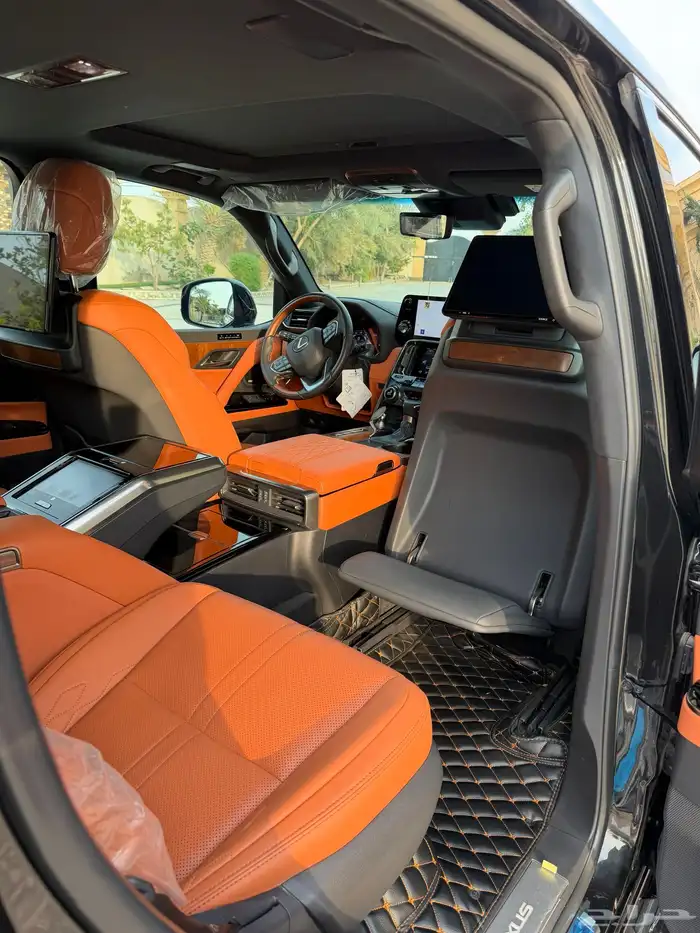 لكزس VIP - LX600 بلاك اديشن موديل 2023 بريمي 27