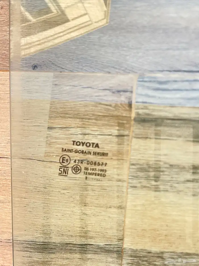 قزاز جانبي هايلكس2015ونازل وكاله 0