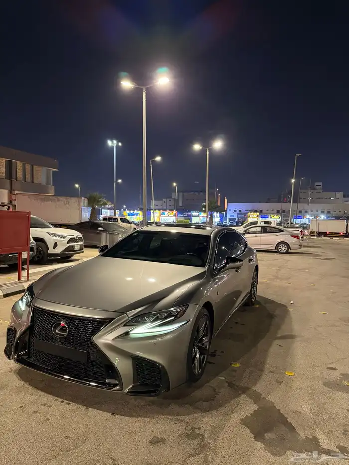 لكزس LS 500 2020 4