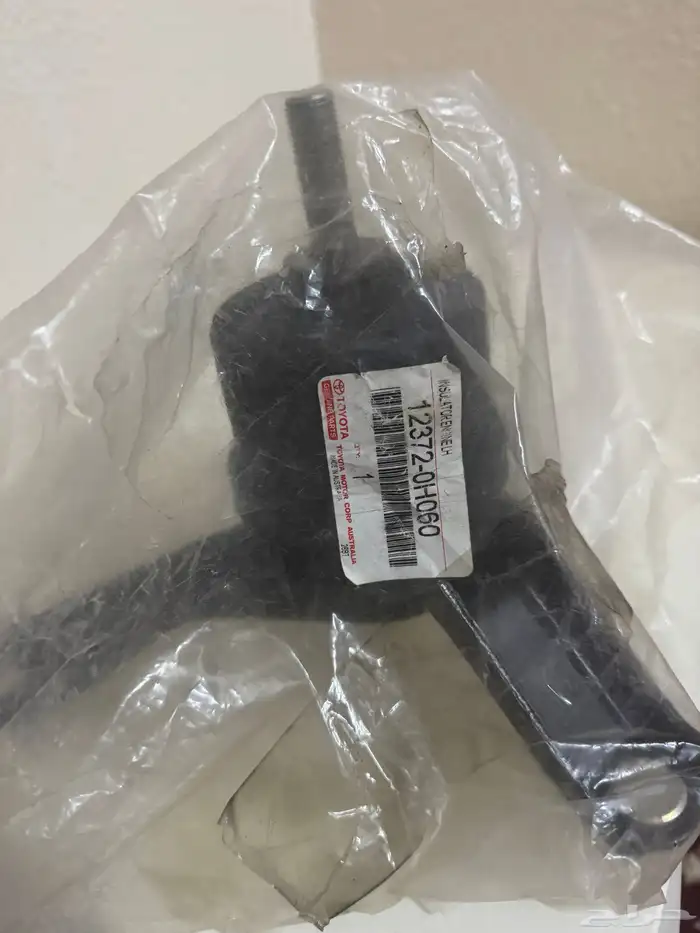 كرسي مكينة امامي كامري 2006اصلي جديد 5