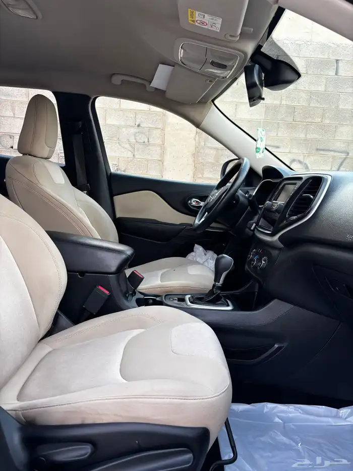 جيب شيروكي 2016 بدي وكاله سبورت 18