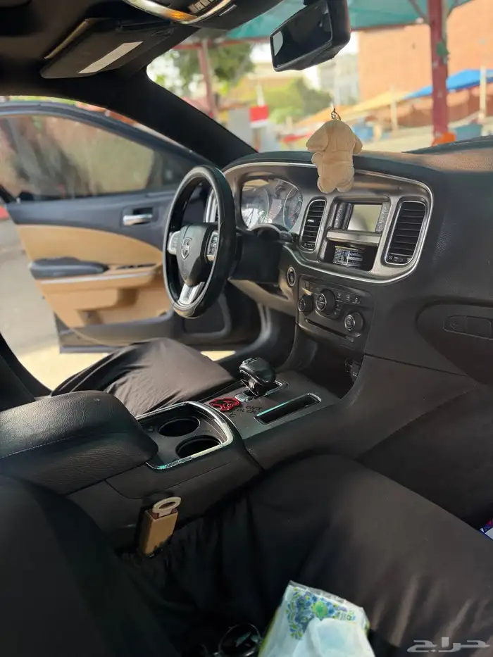 دودج تشارجر 6 سليندر 7