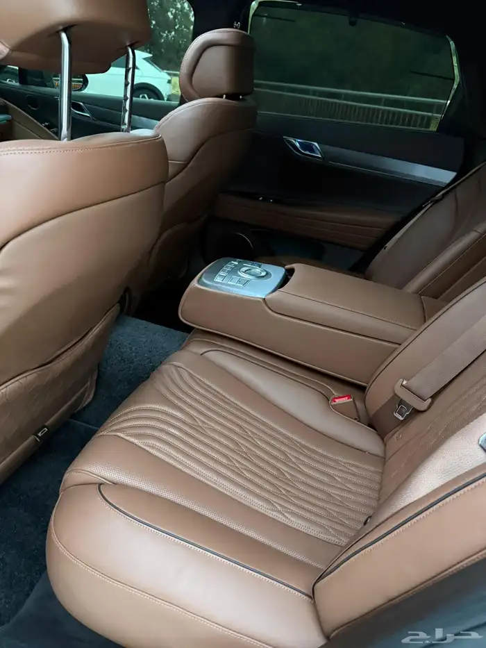 جنيسس G80 سته سلندر 9