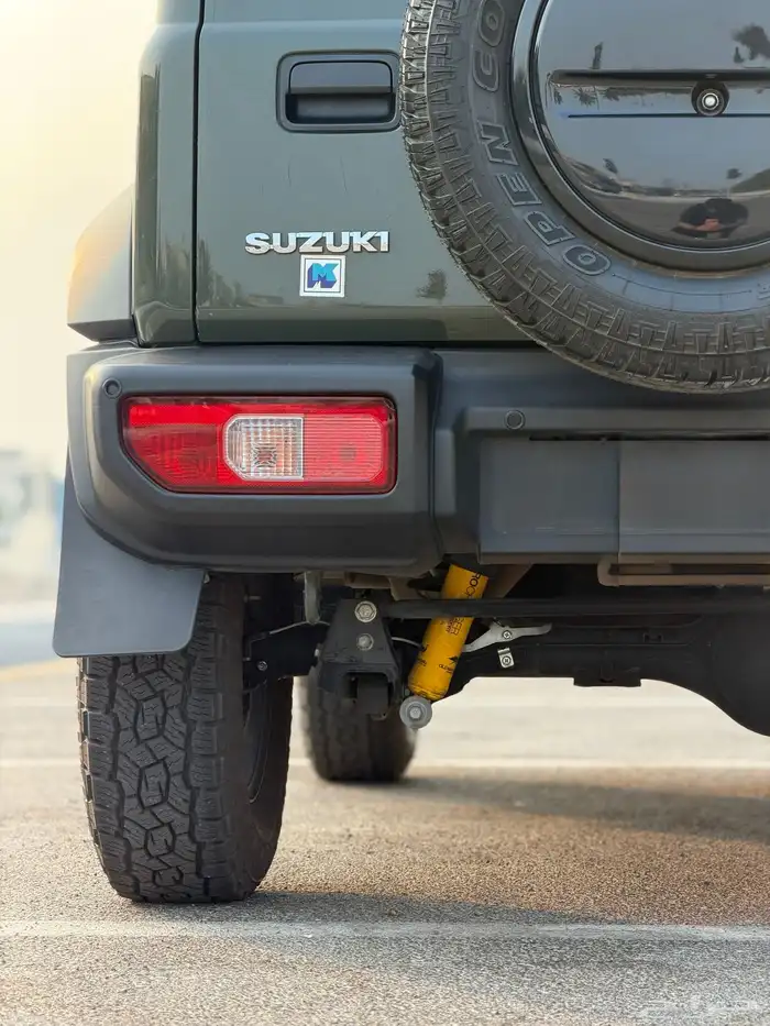 سوزوكي جمني 2021 7