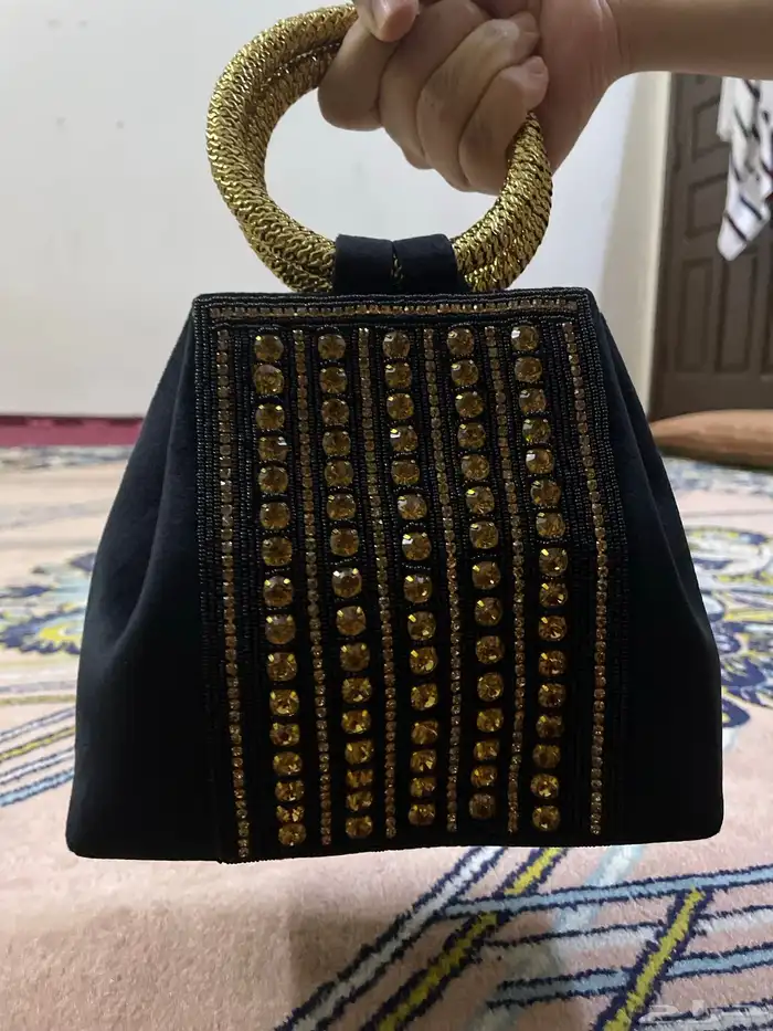 شنط صناعه هندي احذيه هندي يدويه فخمة 11