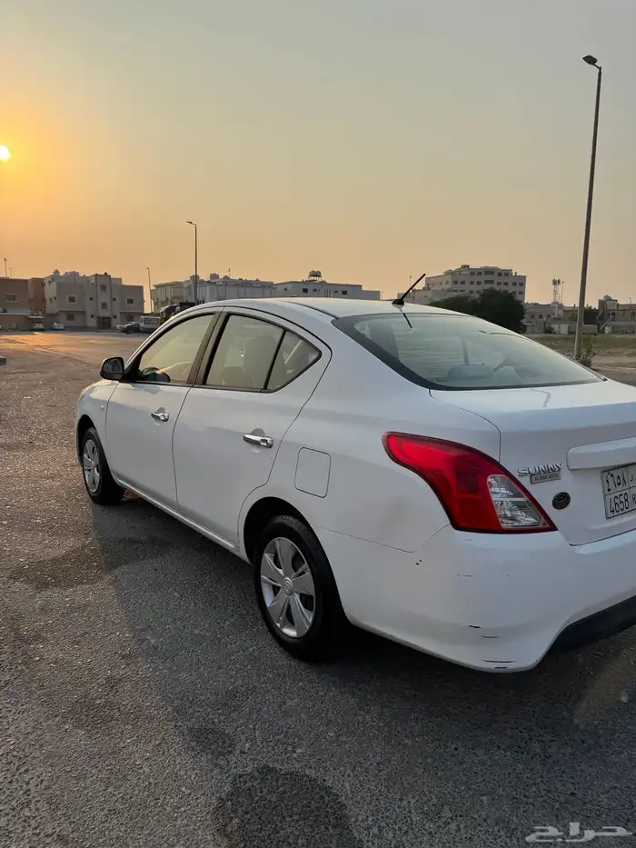 نيسان صني ابيض 2016 مالك اول محركات شرط 2