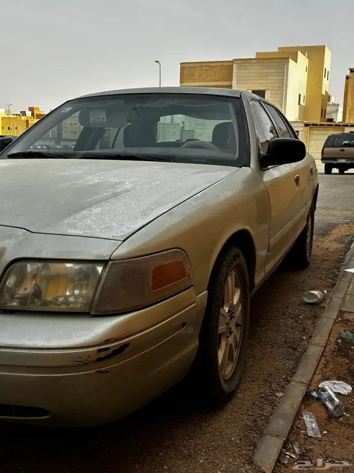 فورد فكتوريا 2005 2