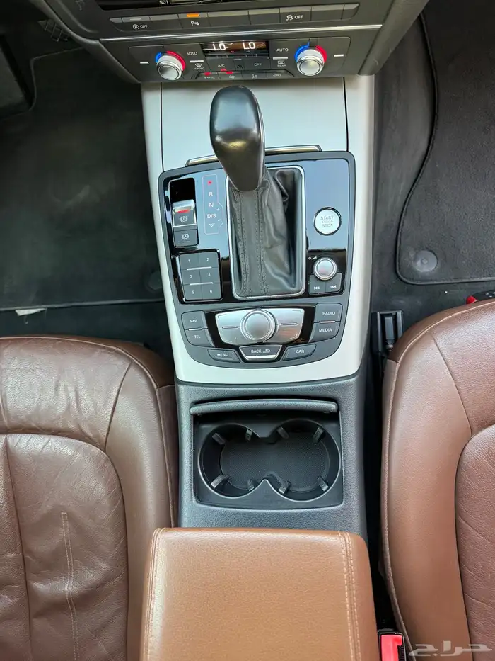 للبيع أودي A6 2016 نظيف خالي من الحوادث 27