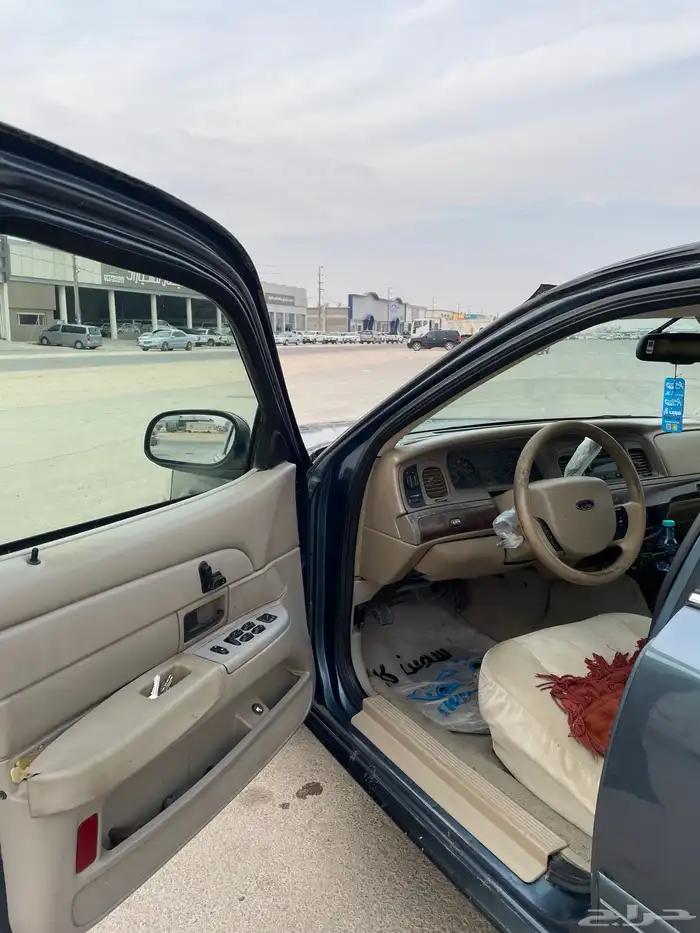 فورد فكتوريا 2007 2