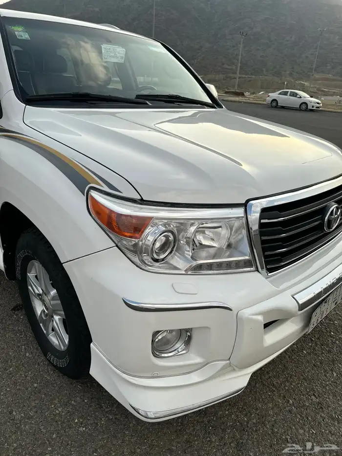 فيكسار 2009 فل كامل نظيف جدا 6