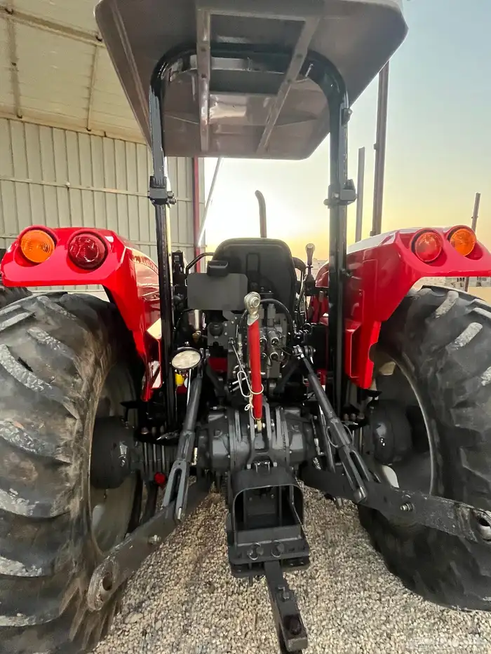 معدات زراعيه شبه جديده 12