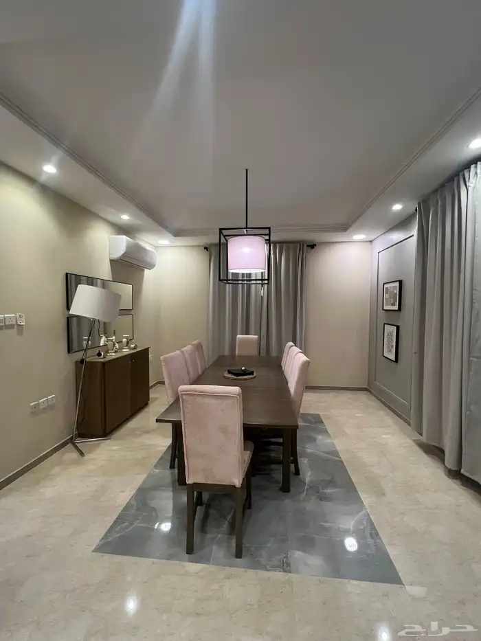 للبيع شقه ارضيه صك حر الشعله 2