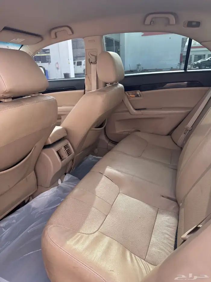 جيلي اي سي 8 .. 2012 4