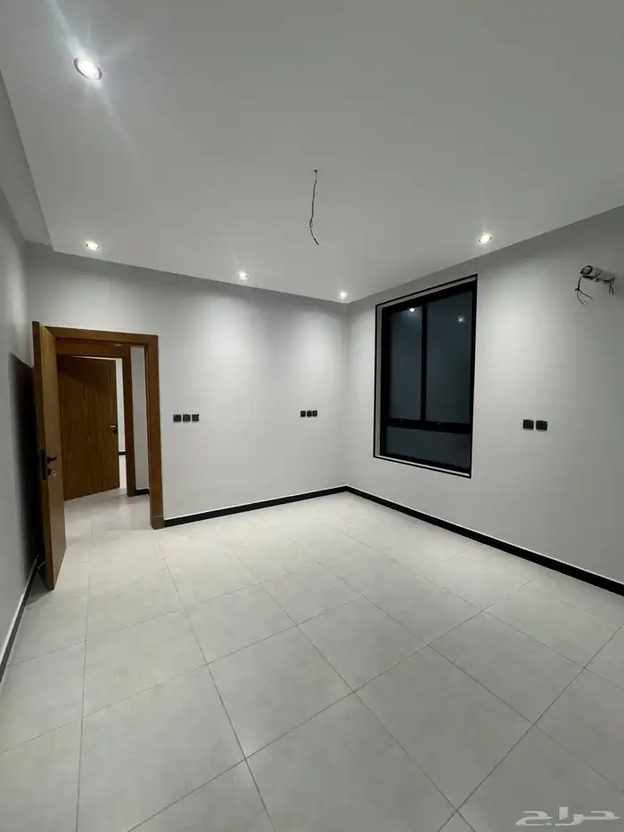 شقة تمليك فاخر اربع غرف في مخطط درب الحرمين حي الفيحاء 14