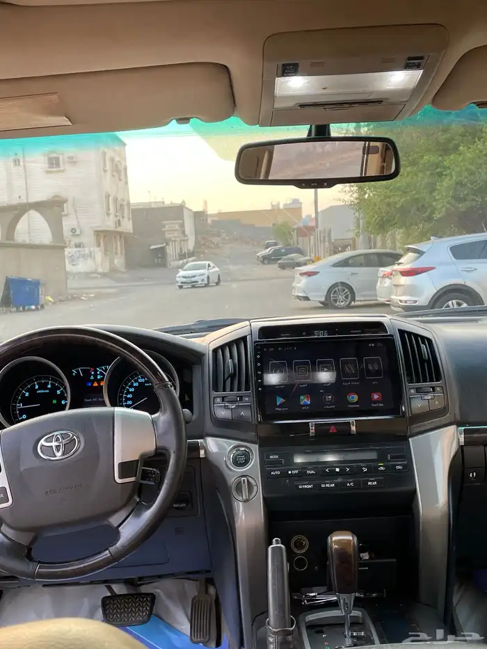 جيب لاندكروزر 2010 للبيع 8