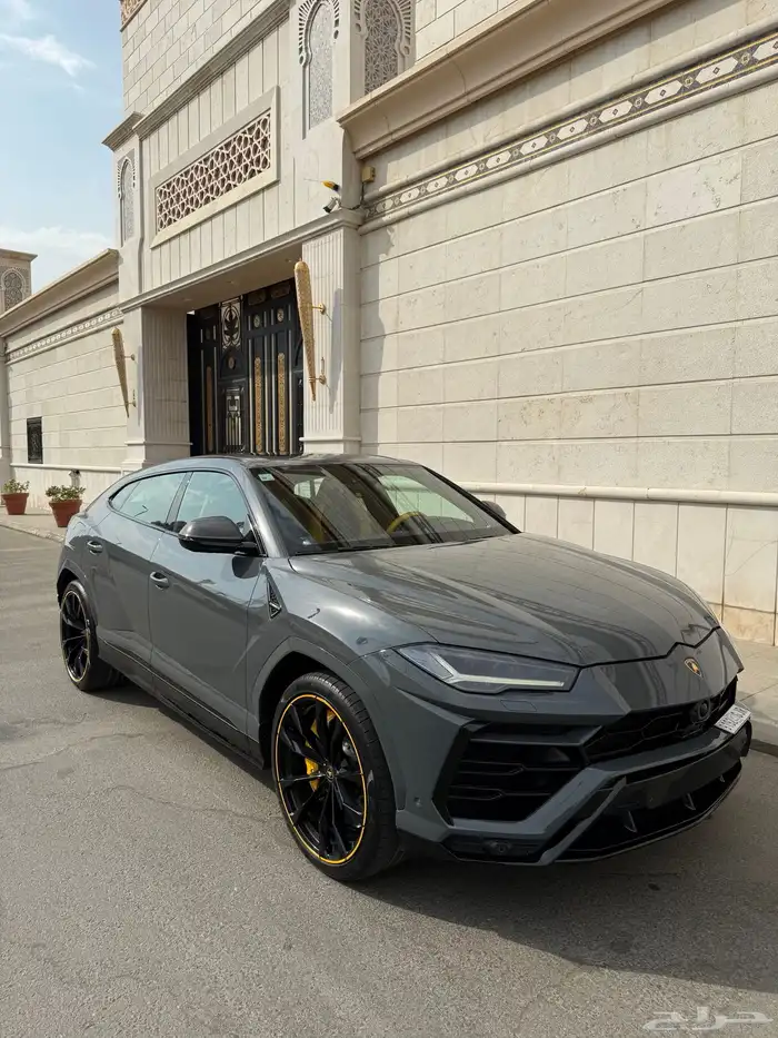 لامبورجيني اوروس 2022 سماكو بحاله الجديد 2