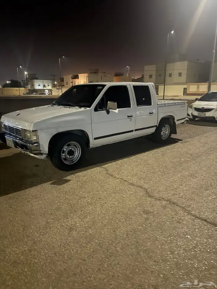 الموقع مرات ددسن 93 محركات نضيف 1