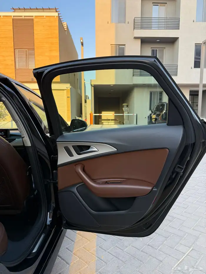 للبيع أودي A6 2016 نظيف خالي من الحوادث 21