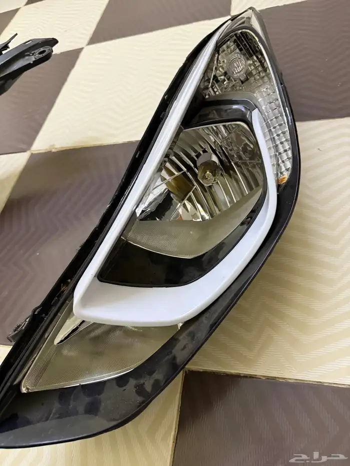 اصطبات إلنترا 2015 8