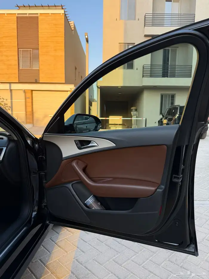 للبيع أودي A6 2016 نظيف خالي من الحوادث 17