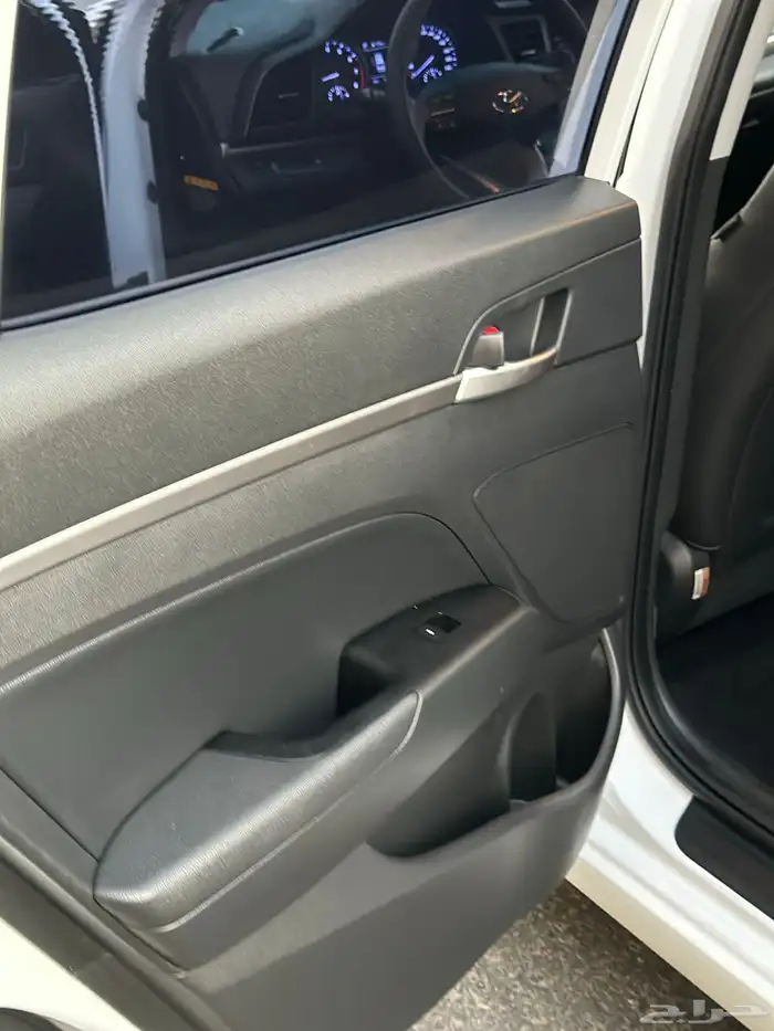 اللنترا 2020 بطاقه جمركيه بنزين 29