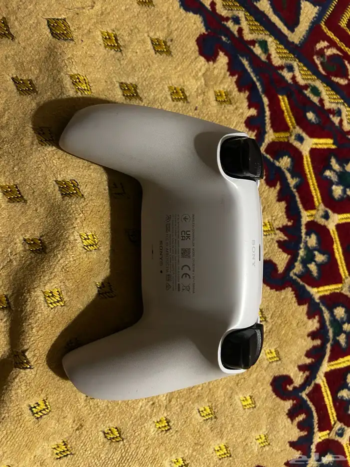 يد بليستيشن فايف 2