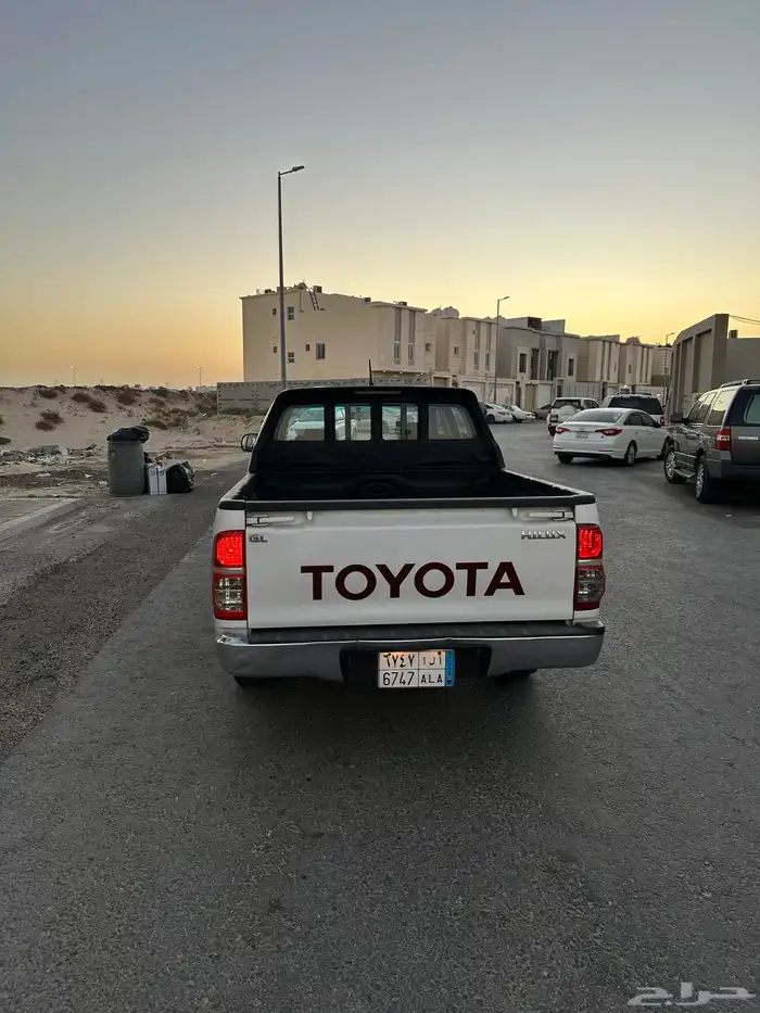 هايلوكس 2012 7