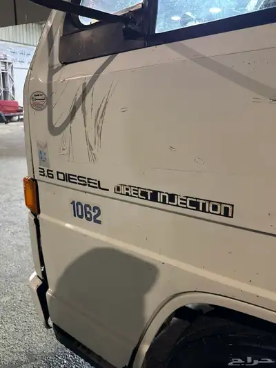 قلاب ايسوزو 1990 على الشرط ديزل index