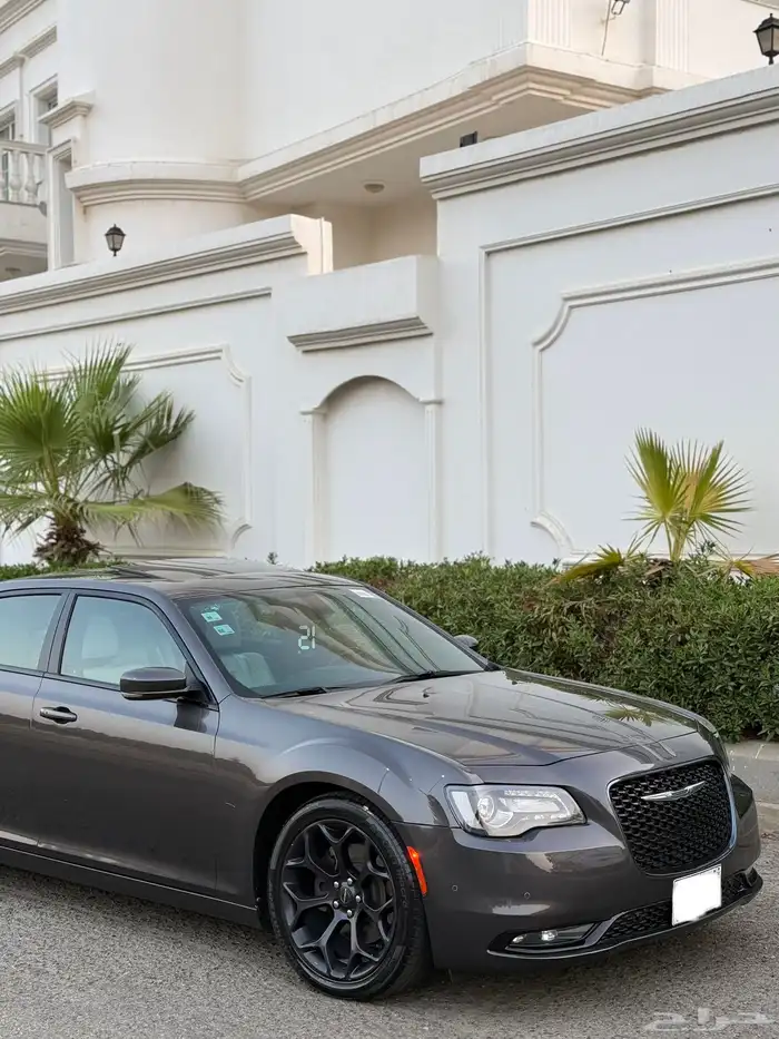 للبيع كرايزلر 2021 S وكاله 7