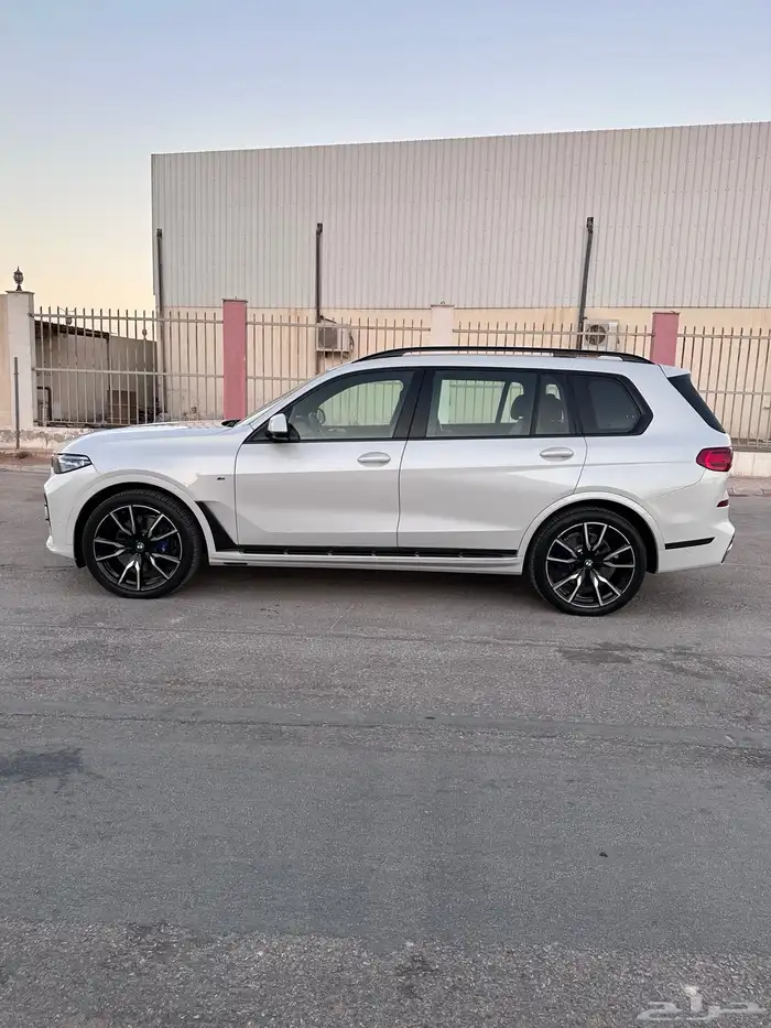 للبيع بي ام X7 نظيف جدآ فل كامل 6