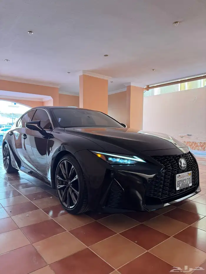 لكزس IS 350 F 2023 فل 1