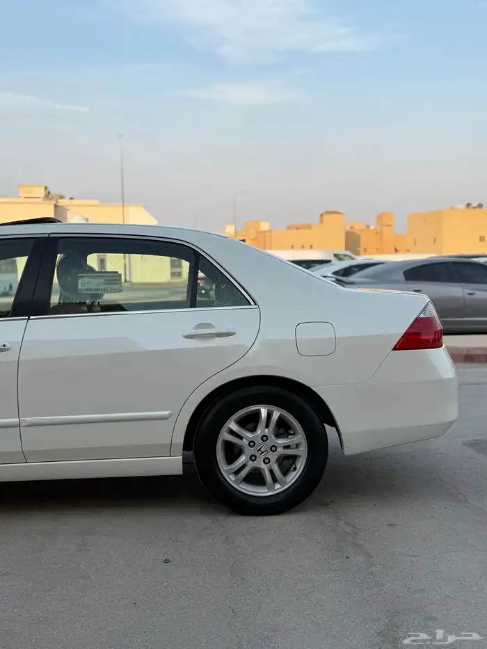 هوندا اكورد 2006 فل كامل جلد (تم البيع) 11