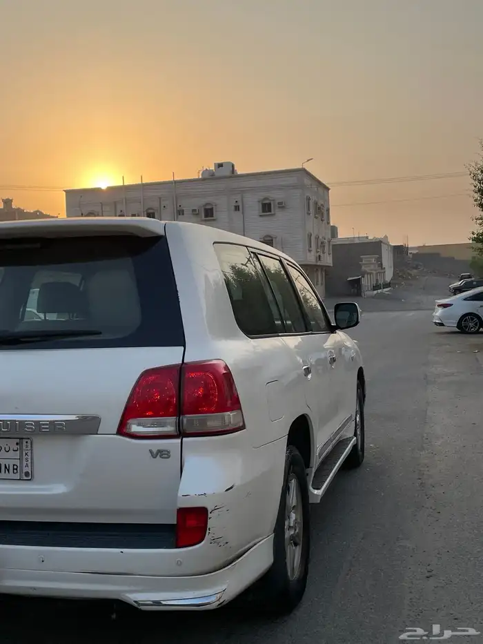 جيب لاندكروزر 2010 للبيع 0