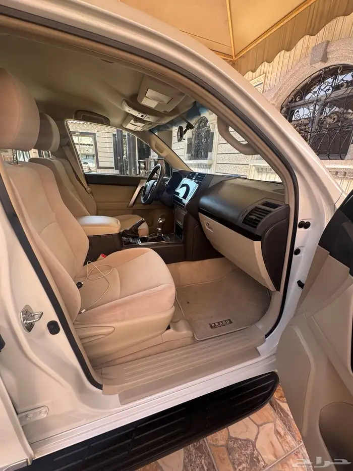 برادو 2023 تشيكاته وكالة سعودي دبل 6سلندر 20