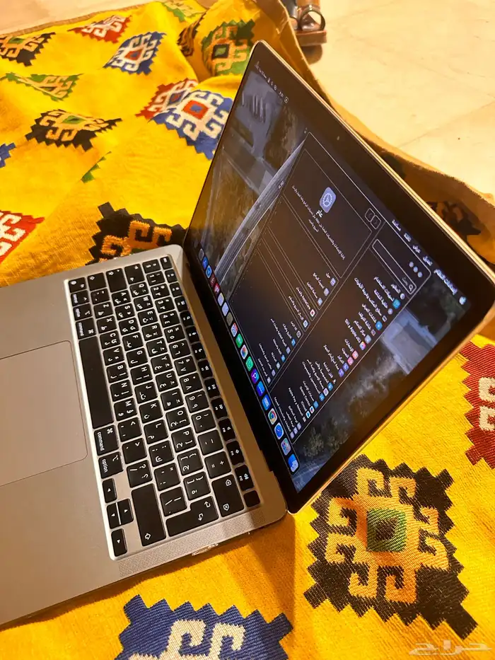 ماك بوك اير 2020 0