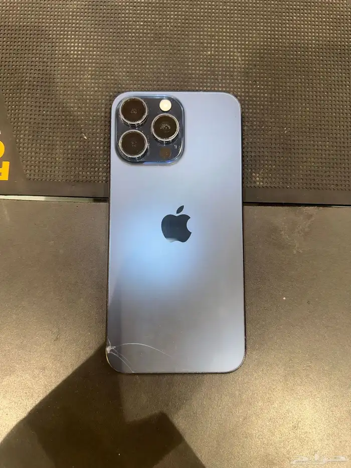 ايفون 15 برو ماكس 1